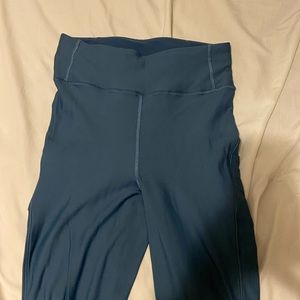 teal lululemon fleece lined leggings with pockets